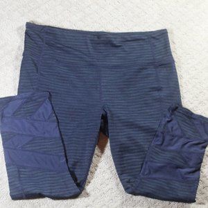 Athleta  Women's Large Petite Textured Navy Cropped Yoga Pants